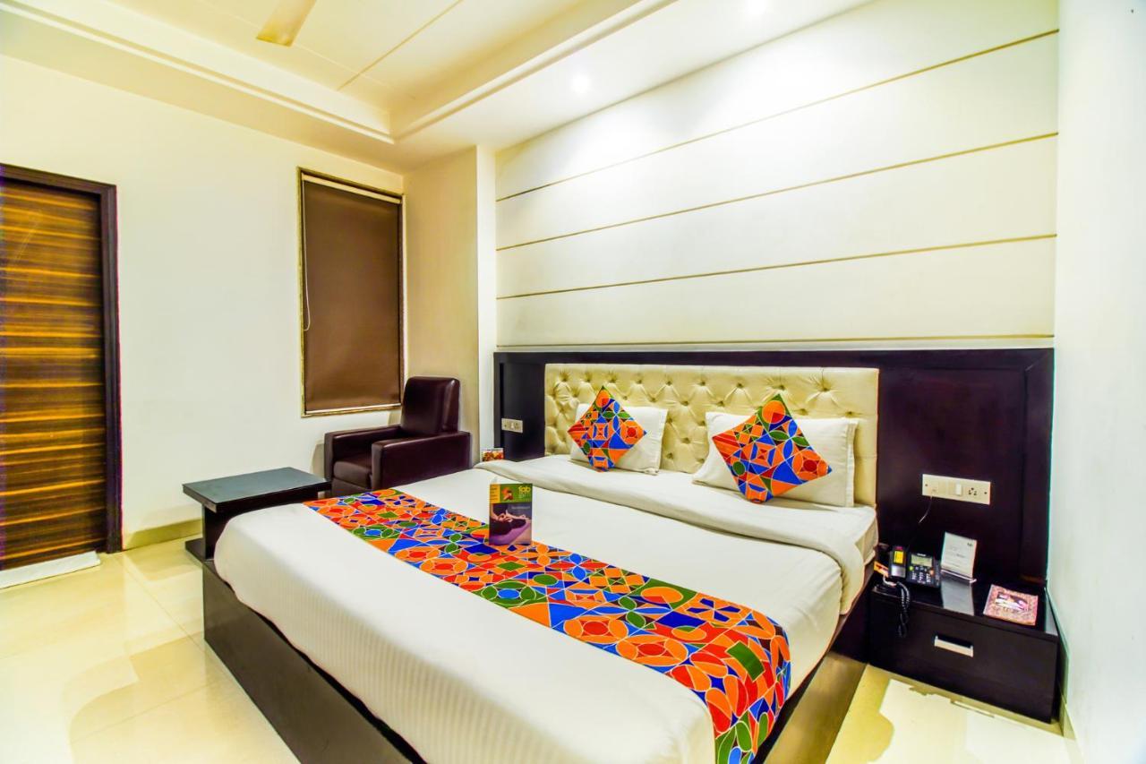 Fabhotel Transit Delhi Airport Mahipalpur Új-Delhi Kültér fotó