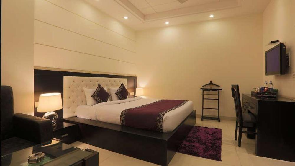 Fabhotel Transit Delhi Airport Mahipalpur Új-Delhi Kültér fotó