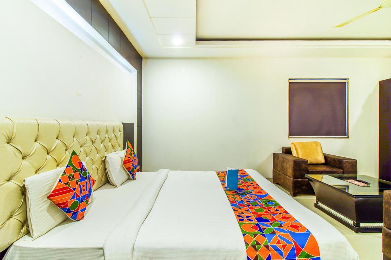 Fabhotel Transit Delhi Airport Mahipalpur Új-Delhi Kültér fotó